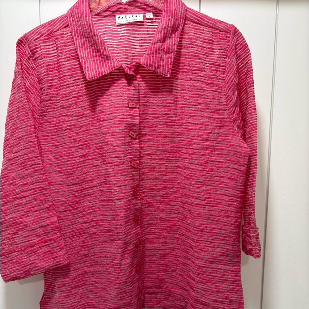 Habitat Size Medium Pink Button-up Shirt 3/4 Sleeve Textured